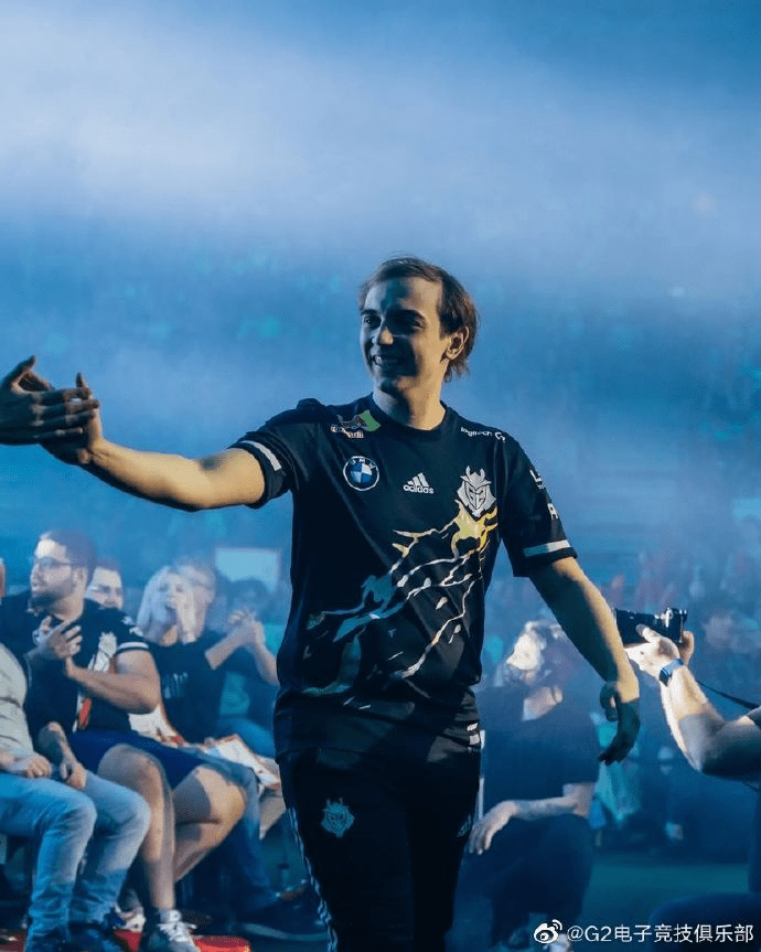 包含BRO轻取EDG,Perkz打破历史纪录的词条 包含BRO轻取EDG,Perkz打破历史纪录的词条