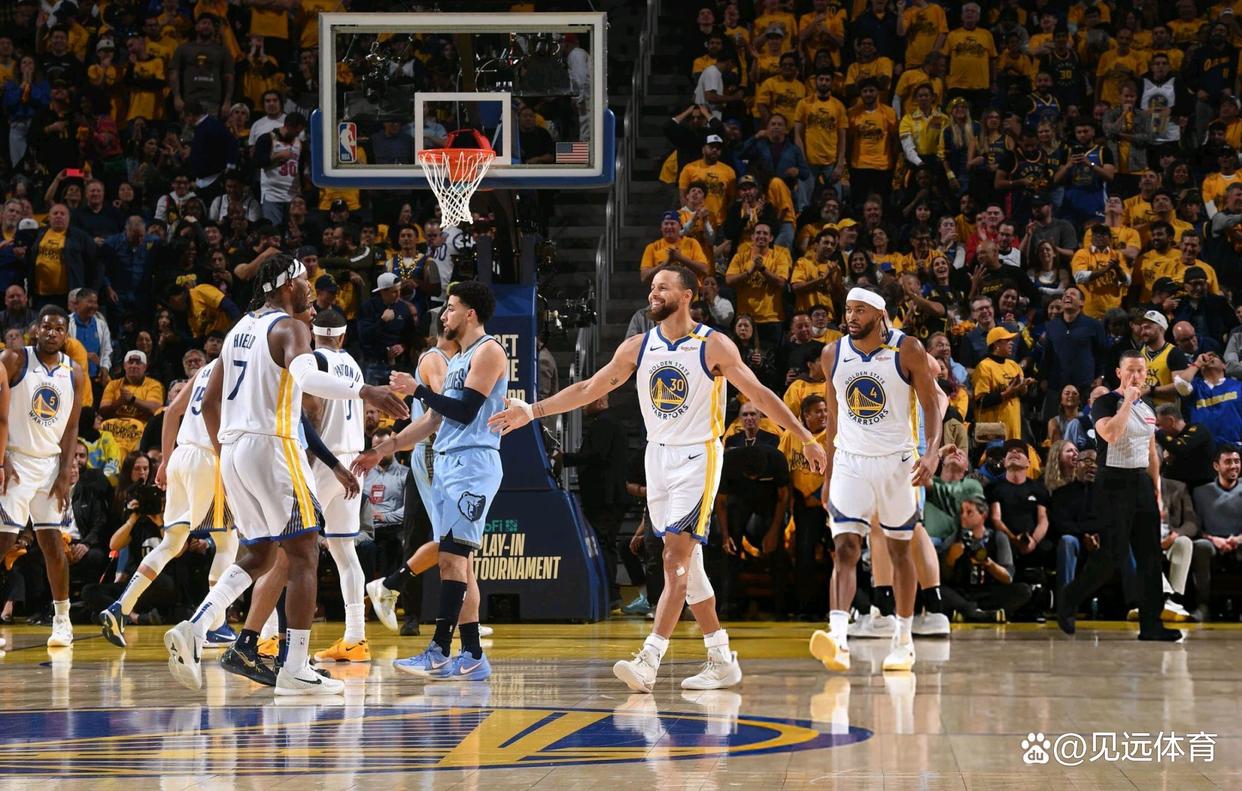 勇士遭遇丢分魔咒：连续失败4场比赛的简单介绍