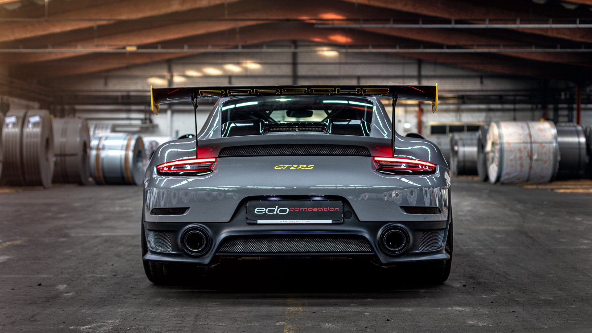 德甲争冠战之夜,迪亚斯,以星光撕裂夜空