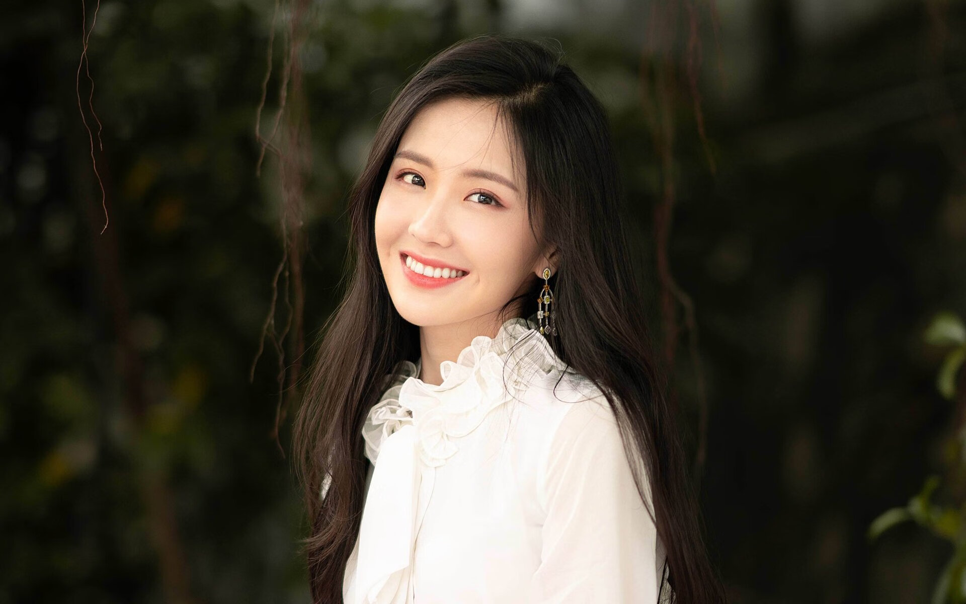 南美风暴vs西亚流沙,当萨内奏响日耳曼战车的节奏狂想曲,卡塔尔已在多哈带走厄瓜多尔