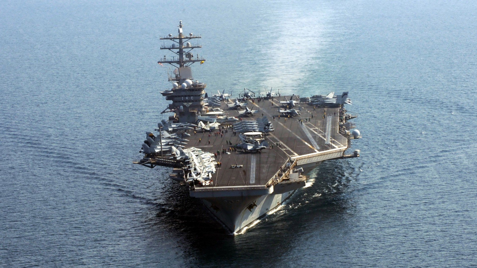 小贾伦关键进球定乾坤,深圳队力压雷霆稳夺胜利