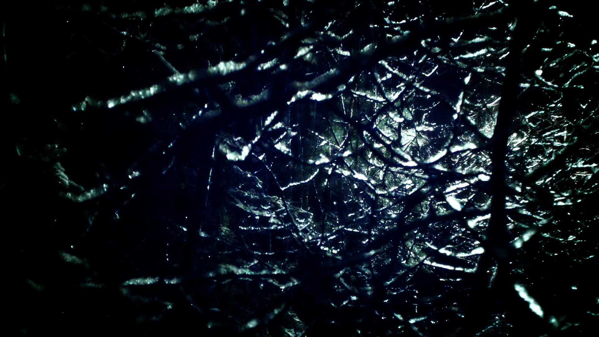 团队风暴与个人神迹，绿茵场上的两种胜利法则