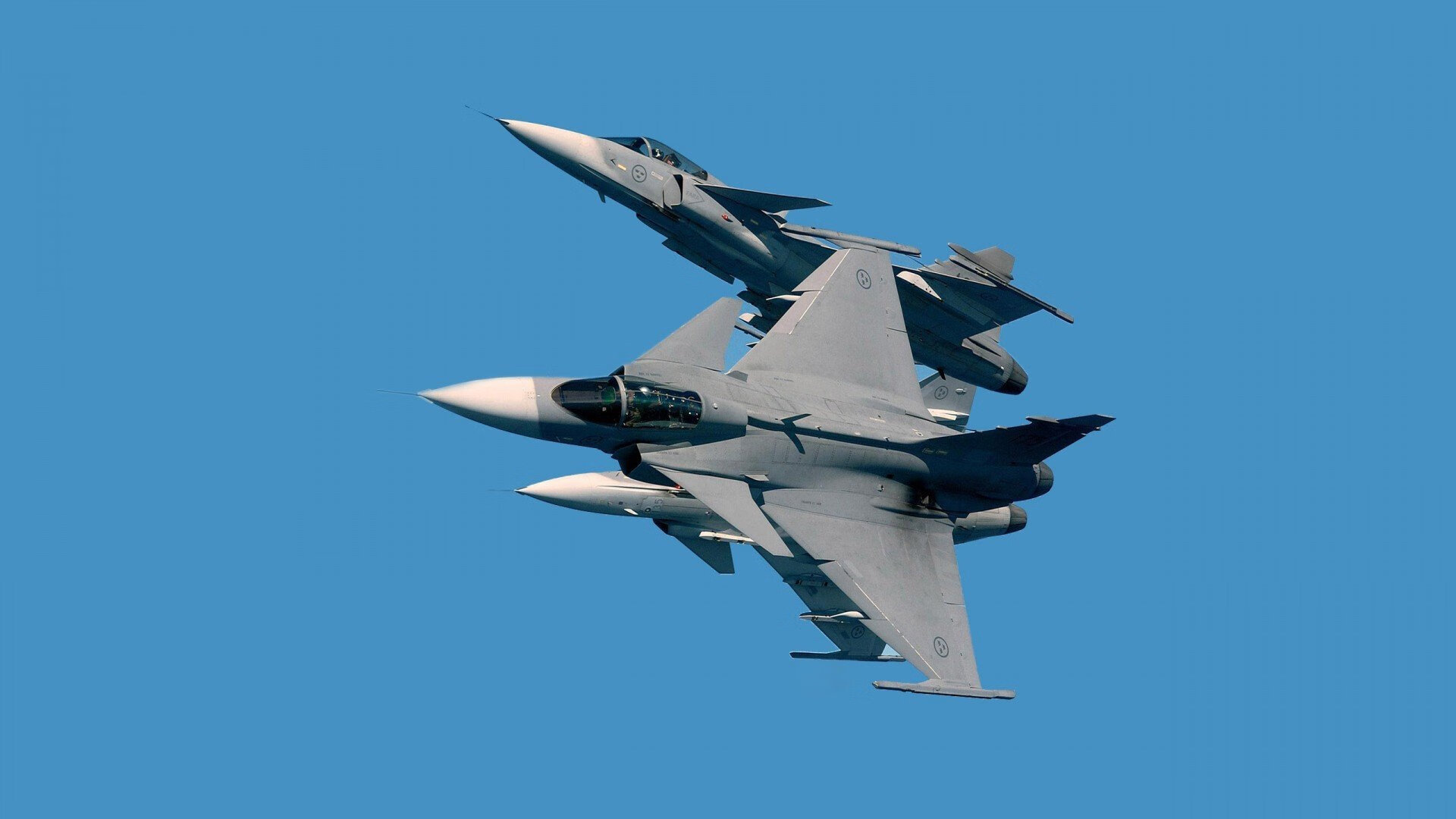 跨界荣耀，曼联哥伦比亚强势晋级，贝林厄姆F1争冠赛场主宰