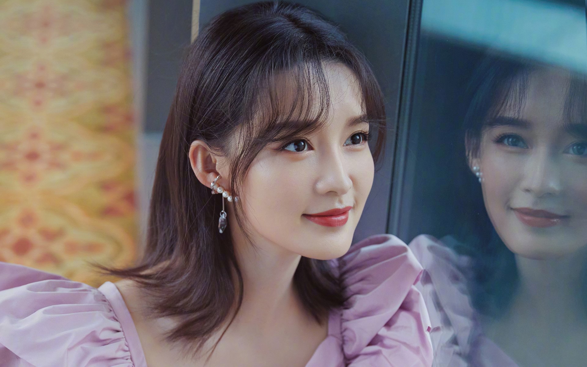 绿茵战火与赤木风云,南北半球体育的破晓与黄昏